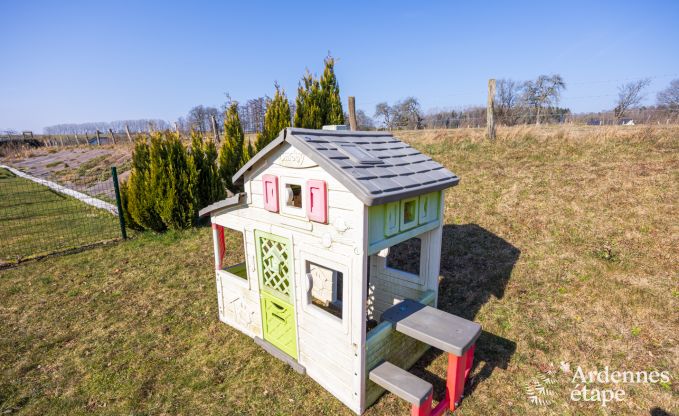 Maison de vacances � Prouvy pour 14 personnes en Ardenne