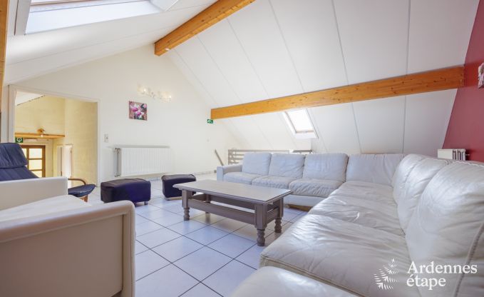 Maison de vacances � Prouvy pour 14 personnes en Ardenne