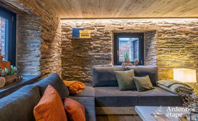 Villa de Luxe � Recht pour 8 personnes en Ardenne