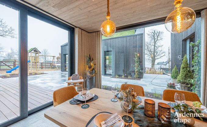Villa de Luxe � Recht pour 8 personnes en Ardenne