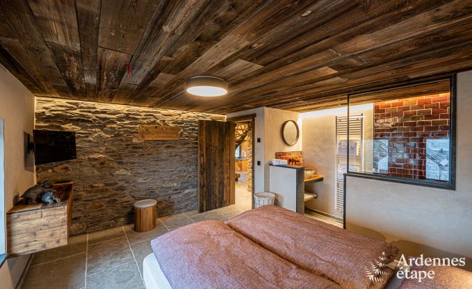 Villa de Luxe � Recht pour 8 personnes en Ardenne