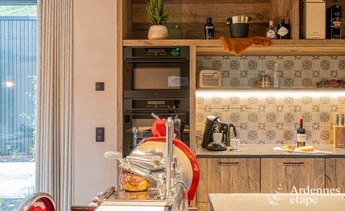 Villa de Luxe � Recht pour 8 personnes en Ardenne