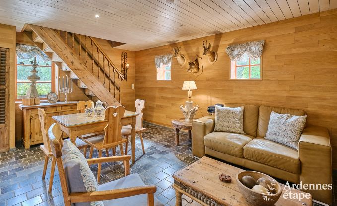 Cottage convivial pour 4 personnes � Redu avec tankuzzi (hottub), terrasse couverte et jardin priv�