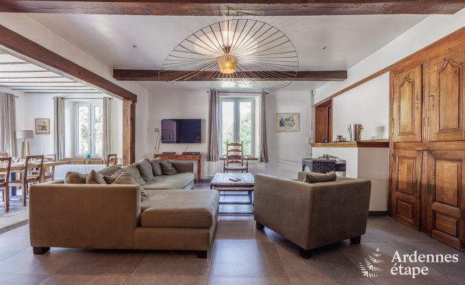 Gite de charme � Redu pour 17/19 personnes en Ardenne