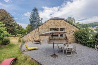 Charmante maison de vacances à Redu pour 4 personnes, avec jardin et cabine infrarouge