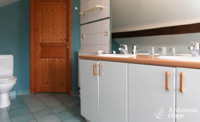 Maison de vacances � Redu pour 22 personnes en Ardenne