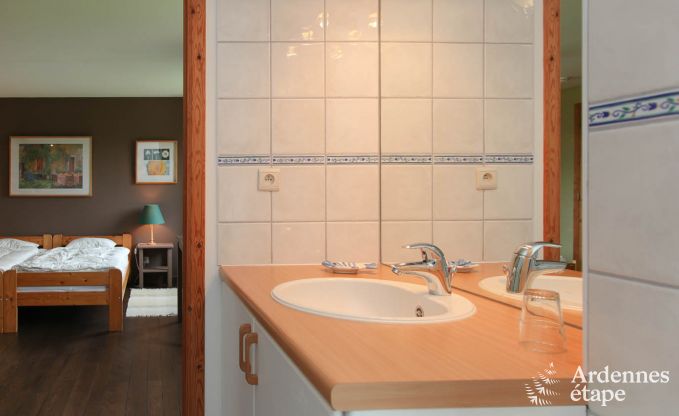 Maison de vacances � Redu pour 22 personnes en Ardenne