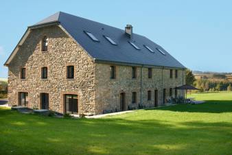 Belle maison de vacances pour 10 personnes à Redu, en Ardenne