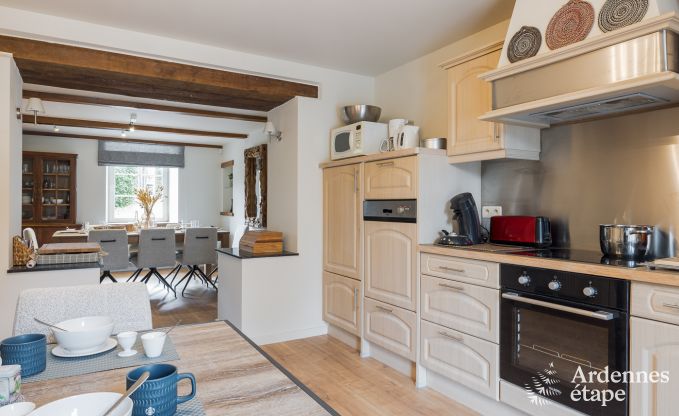 Maison de vacances avec jardin, barbecue et chemin�e � Redu, Ardenne