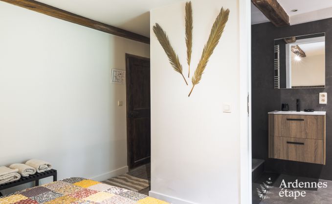 Maison de vacances avec jardin, barbecue et chemin�e � Redu, Ardenne