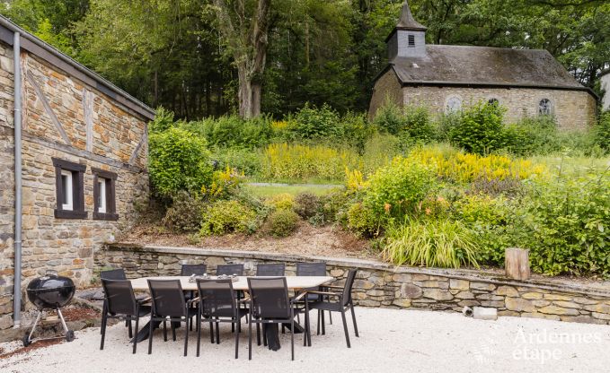 Maison de vacances avec jardin, barbecue et chemin�e � Redu, Ardenne