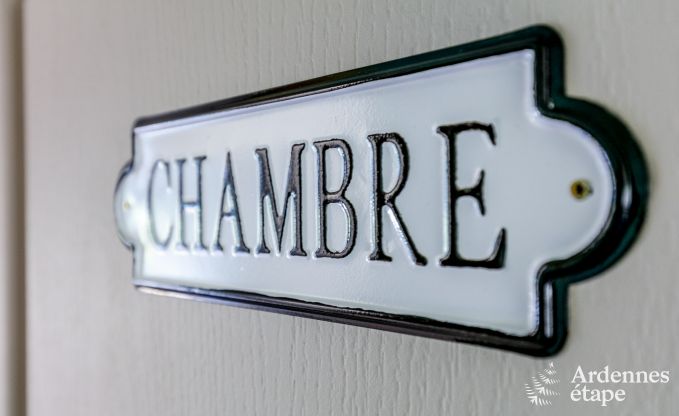 Villa haut de gamme � Redu, Ardenne, 9 personnes, piscine ext�rieure, sauna, hammam, jacuzzi int�rieur et ext�rieur, jardin priv�, �quipements complets