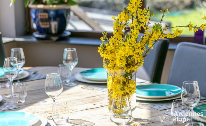 Villa haut de gamme � Redu, Ardenne, 9 personnes, piscine ext�rieure, sauna, hammam, jacuzzi int�rieur et ext�rieur, jardin priv�, �quipements complets