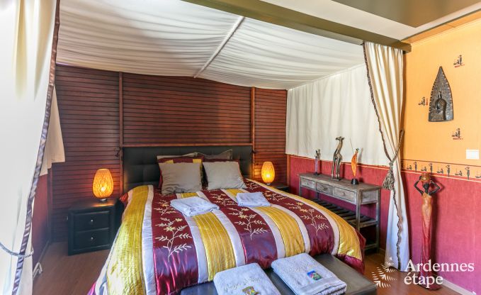 Villa haut de gamme � Redu, Ardenne, 9 personnes, piscine ext�rieure, sauna, hammam, jacuzzi int�rieur et ext�rieur, jardin priv�, �quipements complets