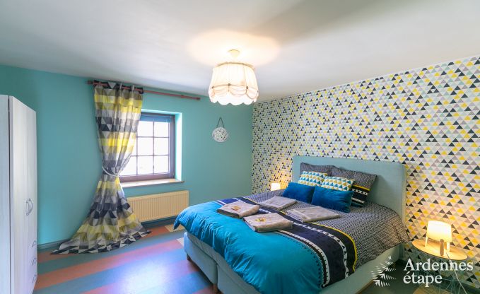 Villa haut de gamme � Redu, Ardenne, 9 personnes, piscine ext�rieure, sauna, hammam, jacuzzi int�rieur et ext�rieur, jardin priv�, �quipements complets