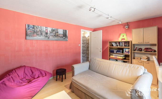 Villa haut de gamme � Redu, Ardenne, 9 personnes, piscine ext�rieure, sauna, hammam, jacuzzi int�rieur et ext�rieur, jardin priv�, �quipements complets