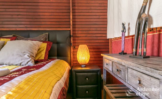 Villa haut de gamme � Redu, Ardenne, 9 personnes, piscine ext�rieure, sauna, hammam, jacuzzi int�rieur et ext�rieur, jardin priv�, �quipements complets