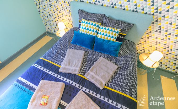 Villa haut de gamme  Redu, Ardenne, 9 personnes, piscine extrieure, sauna, hammam, jacuzzi intrieur et extrieur, jardin priv, quipements complets