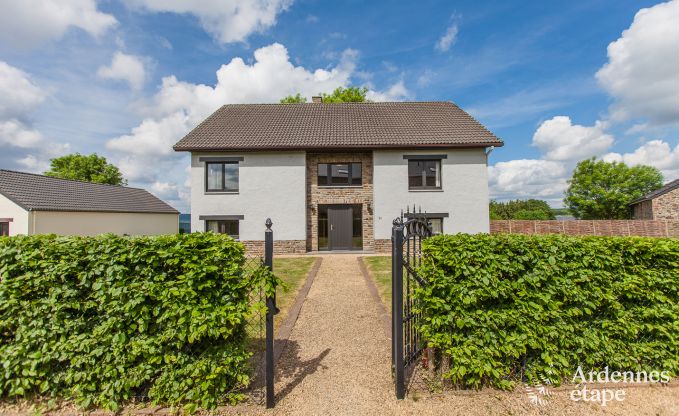 Maison chien admis pour 10 personnes � Rendeux