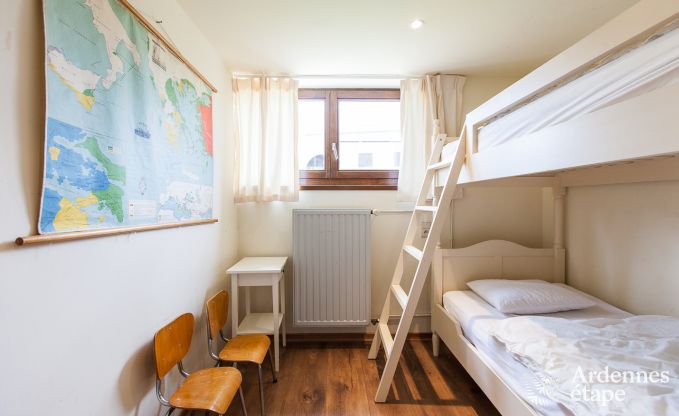 Maison chien admis pour 10 personnes � Rendeux