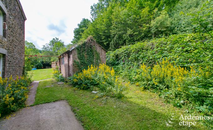 Maison de vacances  Rendeux, Ardenne, 6 personnes, 2 chambres, jardin priv, quipements bb, terrasse avec barbecue