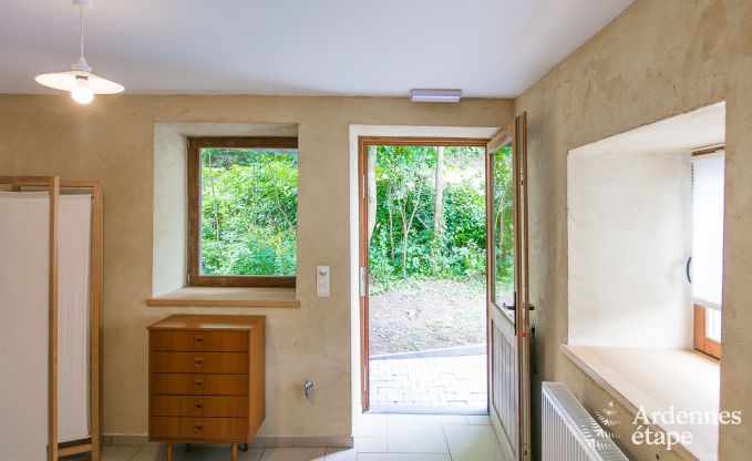 Maison de vacances  Rendeux, Ardenne, 6 personnes, 2 chambres, jardin priv, quipements bb, terrasse avec barbecue