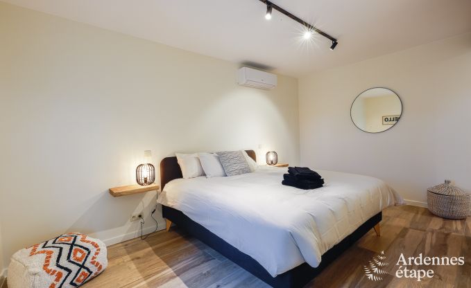 Maison de vacances avec piscine � Rendeux, Ardenne