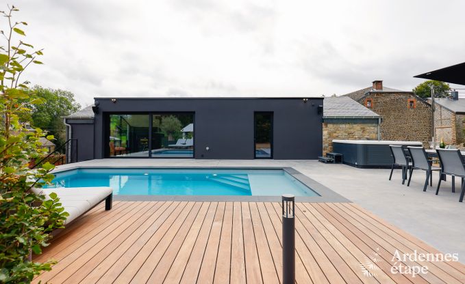 Maison de vacances avec piscine � Rendeux, Ardenne