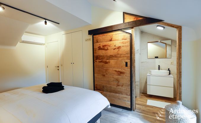 Maison de vacances avec piscine � Rendeux, Ardenne