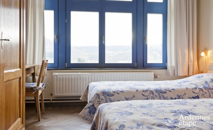 Chteau  Rochefort pour 18 personnes en Ardenne