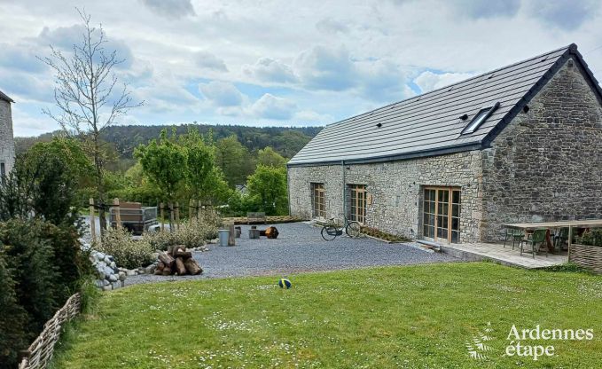 Charmante maison de vacances avec baby-foot, billard, feu cassette et jardin priv  Rochefort : convient pour 6 personnes