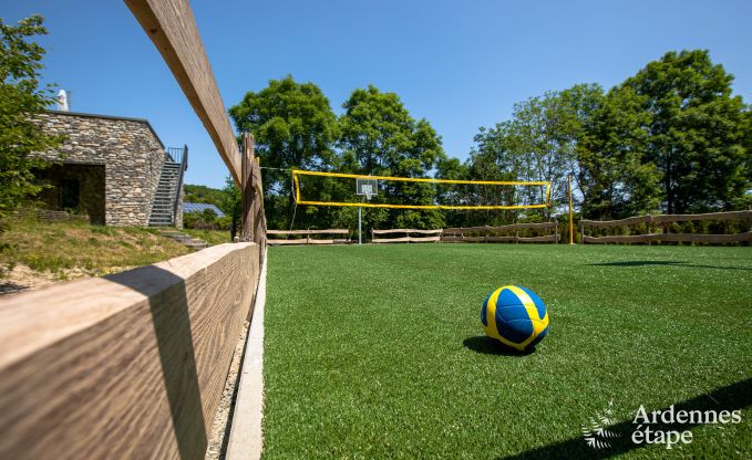 Charmante maison de vacances avec baby-foot, billard, feu cassette et jardin priv� � Rochefort : convient pour 6 personnes