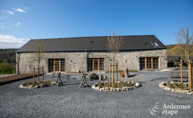 Charmante maison de vacances avec baby-foot, billard, feu cassette et jardin priv� � Rochefort : convient pour 6 personnes