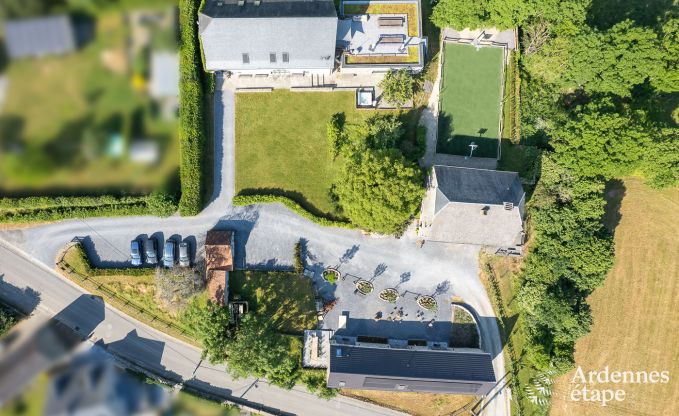 Charmante maison de vacances avec baby-foot, billard, feu cassette et jardin priv� � Rochefort : convient pour 6 personnes