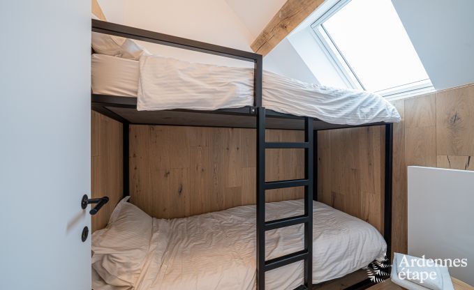 Charmante maison de vacances avec baby-foot, billard, feu cassette et jardin priv� � Rochefort : convient pour 6 personnes