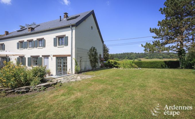 Maison de vacances  Rochefort pour 12/14 personnes en Ardenne