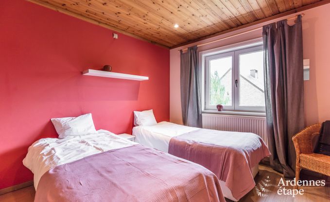 Maison de vacances � Rochefort pour 14 personnes en Ardenne