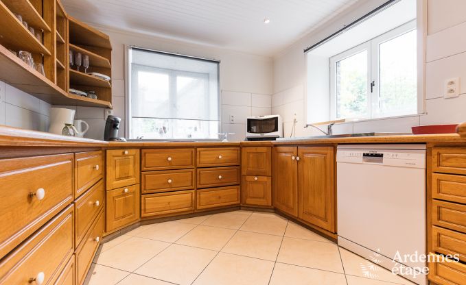 Maison de vacances � Rochefort pour 14 personnes en Ardenne