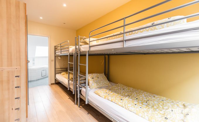 Maison de vacances � Rochefort pour 14 personnes en Ardenne