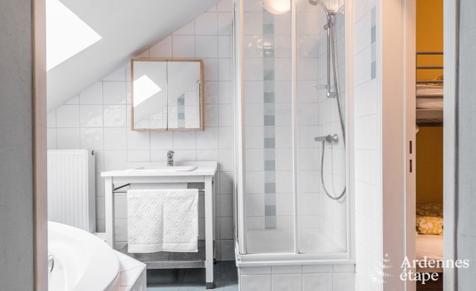 Maison de vacances � Rochefort pour 14 personnes en Ardenne