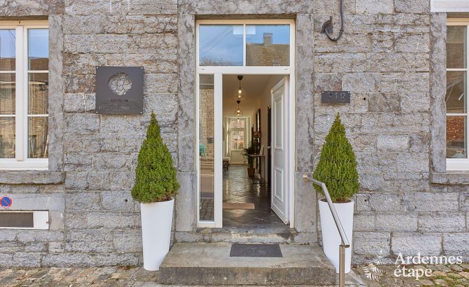 Charmante maison de vacances tr�s soign�e pour 8 personnes � Tellin, pr�s de Rochefort