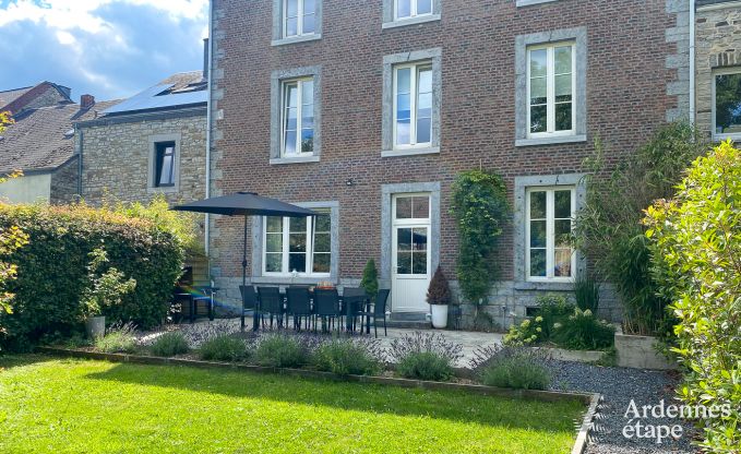 Charmante maison de vacances tr�s soign�e pour 8 personnes � Tellin, pr�s de Rochefort