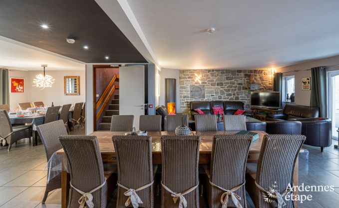 Maison de vacances � Rochefort pour 18 personnes en Ardenne