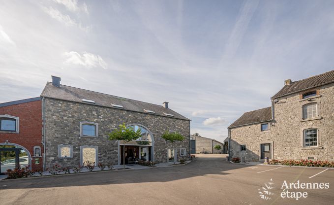 Maison de vacances � Rochefort pour 18 personnes en Ardenne