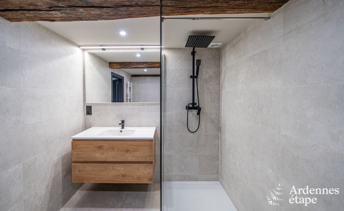 Maison de vacances pour 32 personnes  Rochefort avec 14 chambres, piscine et jardin priv