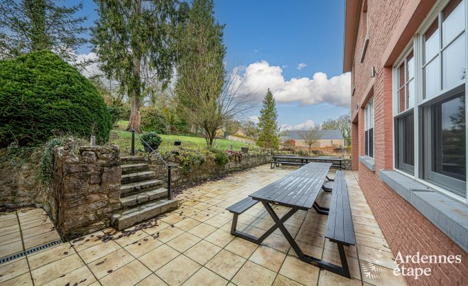 Maison de vacances pour 32 personnes  Rochefort avec 14 chambres, piscine et jardin priv