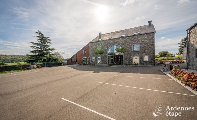 Maison de vacances  Rochefort pour 18 personnes en Ardenne