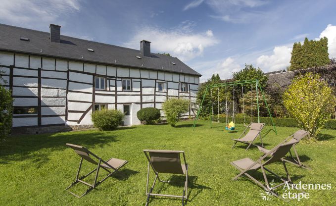 Maison de vacances � Rochefort pour 14 personnes en Ardenne