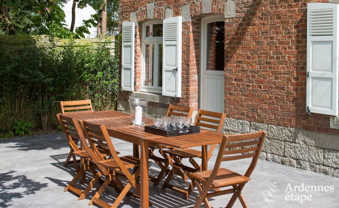 Maison de vacances � Rochefort pour 14 personnes en Ardenne