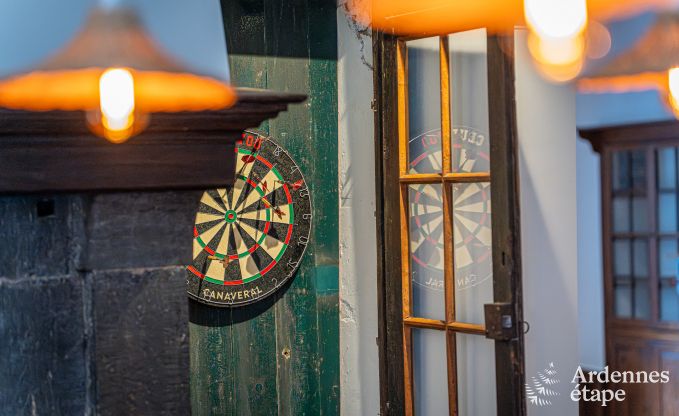 Grande maison de vacances  Rochefort pour 25 personnes avec 11 chambres, 11 salles de bains, sauna et bar